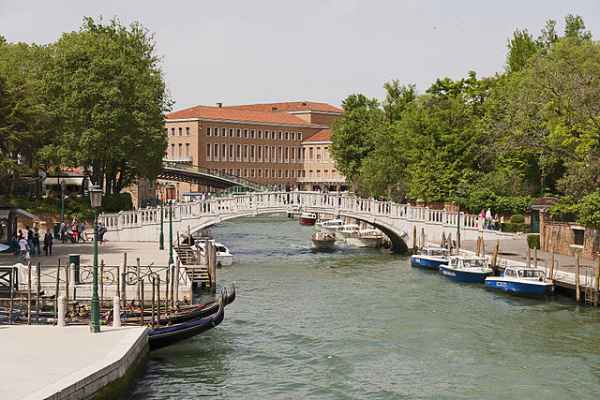 Canals-of-Venice