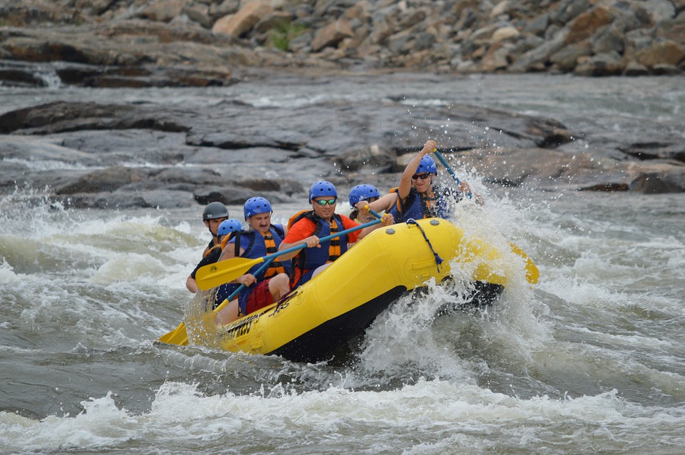 rafting-444743_960_720