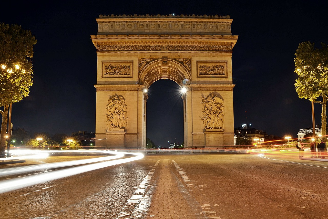 Top 10 Tourist Attractions in France – Top Travel Lists