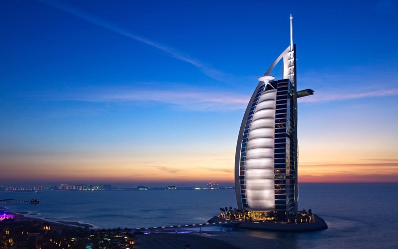 Must-Visit Places for Tourists in Dubai - amazingmindscape.com